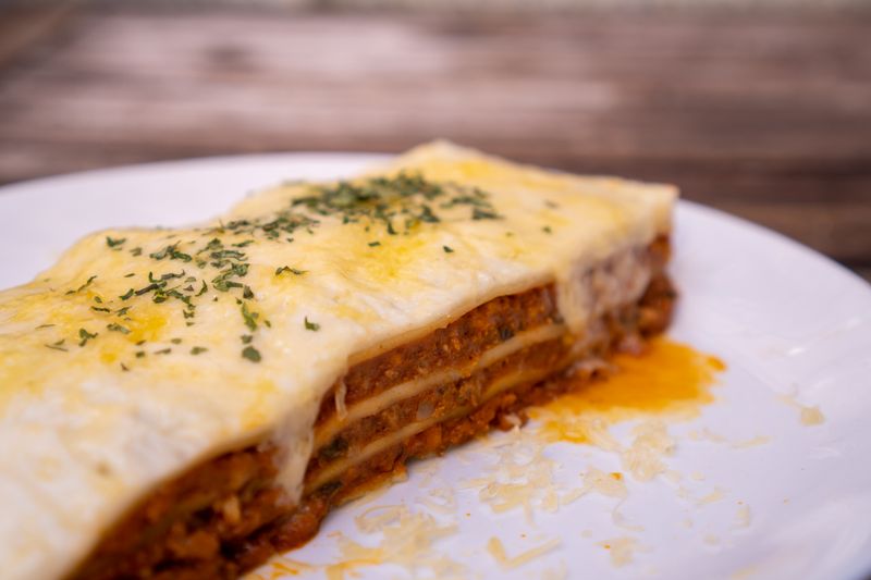 Lasagne Bolognese mit Rindfleisch und Béchamel