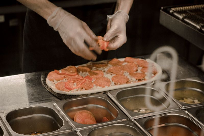 Call a Pizza Küche – frische Zubereitung unserer callapizza-Spezialitäten